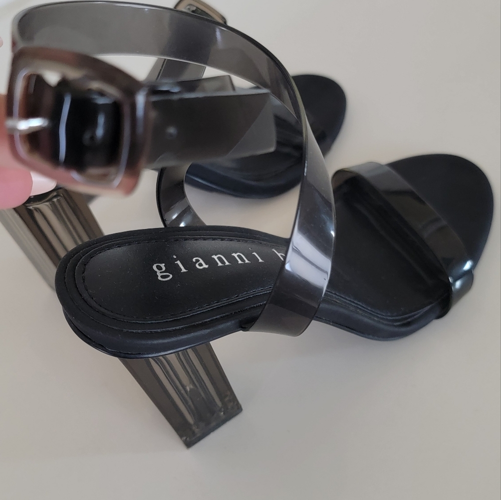 6.5 Gianni Bini Liyra ClearAnkle Strap Block HeelSandals Smoke